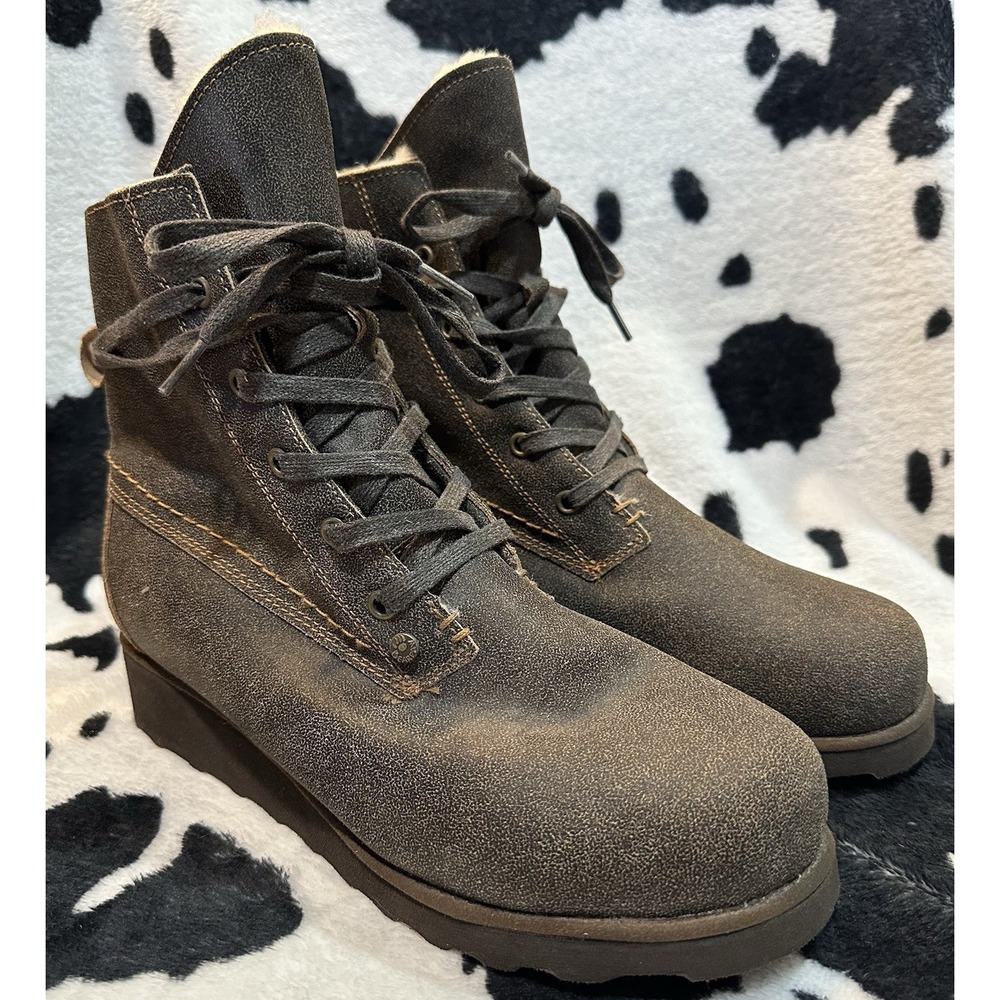 Bearpaw Women's Krista WIDE Wedge Boots Size 10 -‎ Chesnut Distressed